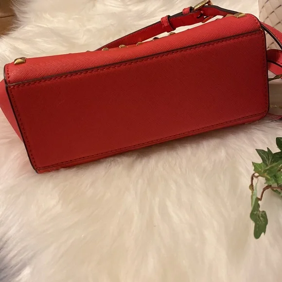 S⭕️LD Authentic Micheal Kors Messenger Stud Bag - Picture 6 of 10